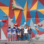 Enam dari Tujuh Atlet Putri FPTI Lampung yang lolos babak Final di Venue Wall Climbing FPTI di PKOR Way Halim Lampung (Foto : Hms FPTI)
